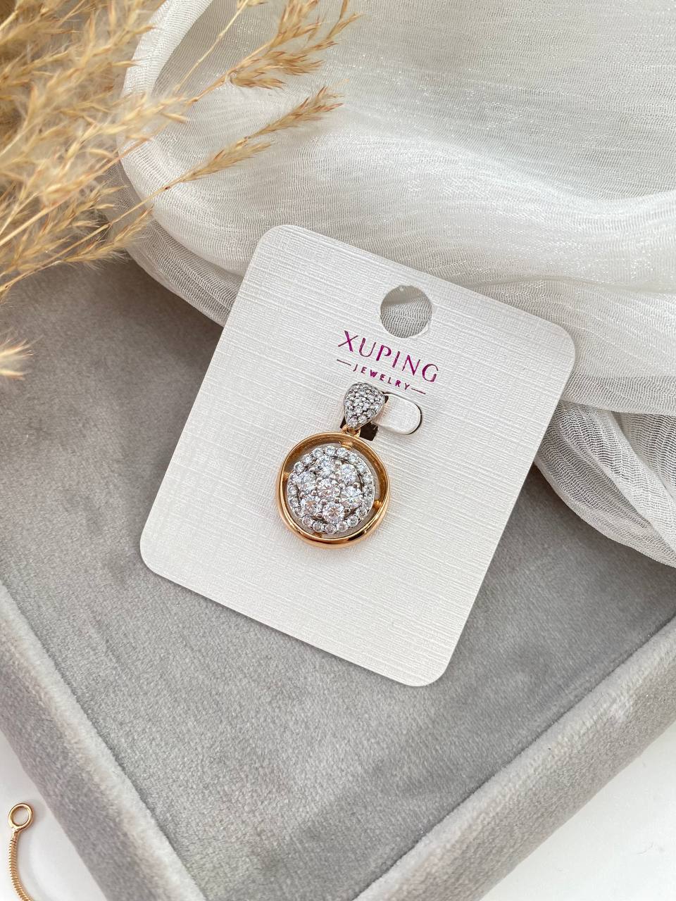 پلاک زنانه Xuping طرح دایره نگین‌دار با حاشیه طلایی کد۷۲