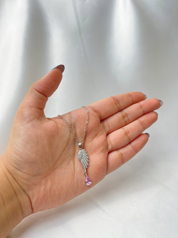 گردنبند فرشته عشق با سنگ اشکی – کد ۹۹